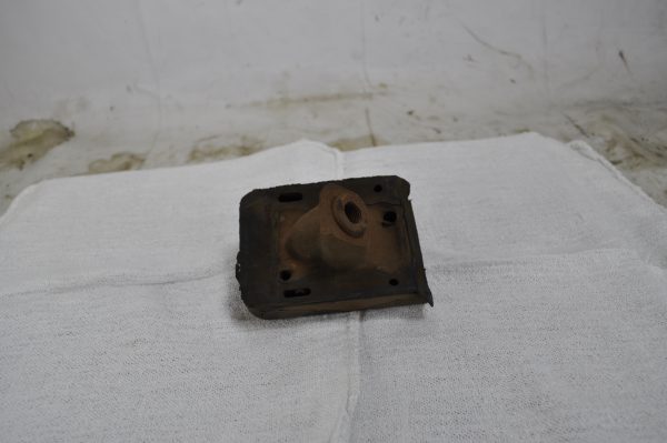 CM2020 - MOTOR MOUNT TOP